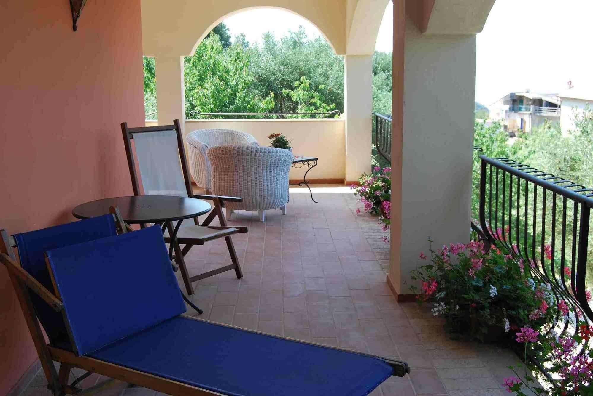 أسشيا Villa Santa Sofia المظهر الخارجي الصورة
